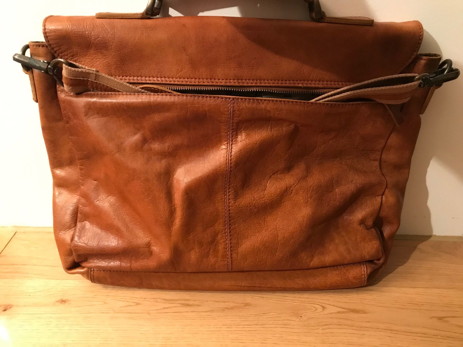 Borse: Tasche aus Leder – Nuovo (secondo la descrizione) da Küsnacht ZH venduto da Quiti 1