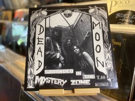 DEAD MOON – STRANDED IN THE MYSTERY ZONE/ OG US 1991 VG+/VG+