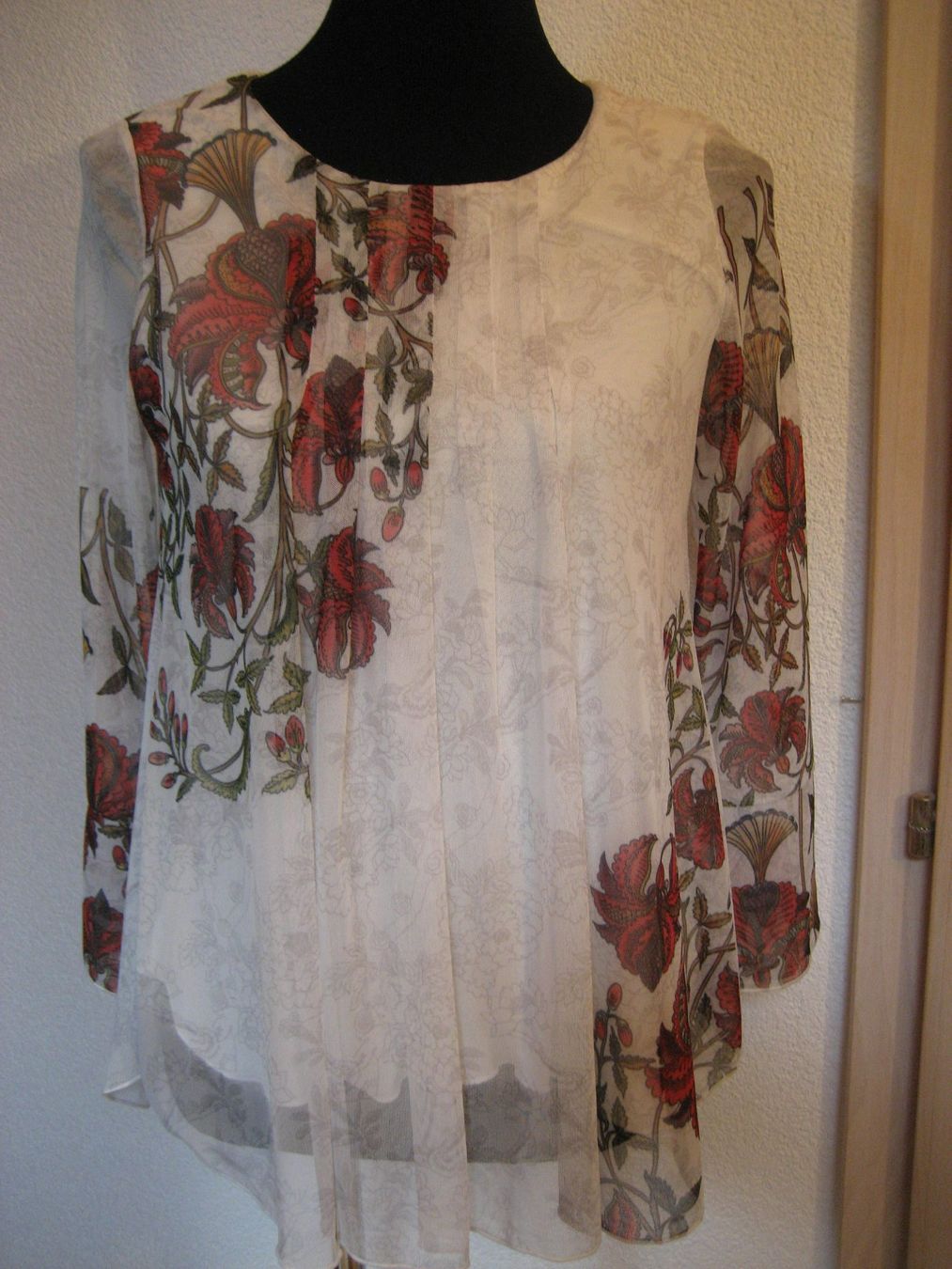 Desigual Top: Haut Desigual taille 38 – Nuovo (secondo la descrizione) da Delémont venduto da marryb