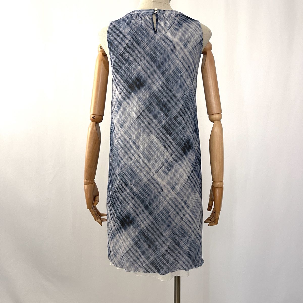 Hemisphere Vestiti: HEMISPHERE Silk Dress – Nuovo (secondo la descrizione) da Emmen venduto da Avviivva_Com2023 3