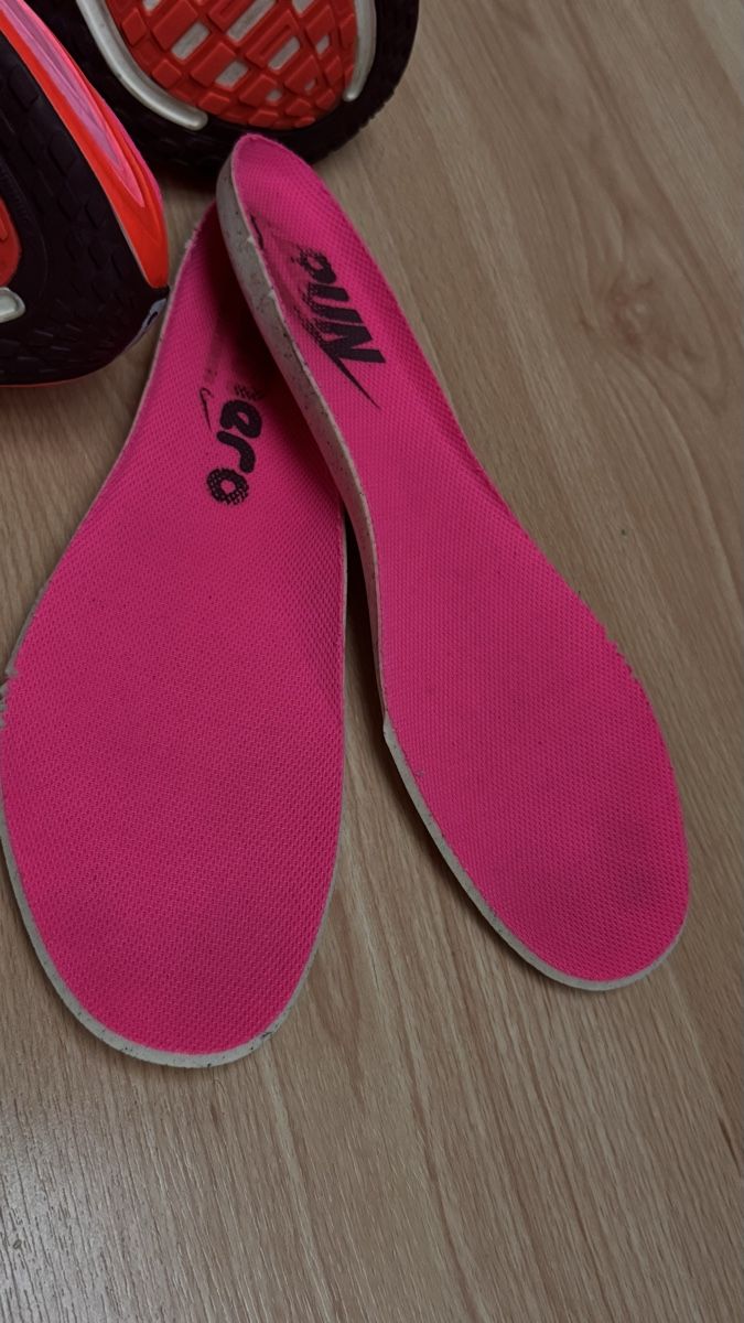 Nike Scarpe da uomo: top; nike, laufschuh, zoom X, gr 41 – Usato da sargans venduto da lnoa 6