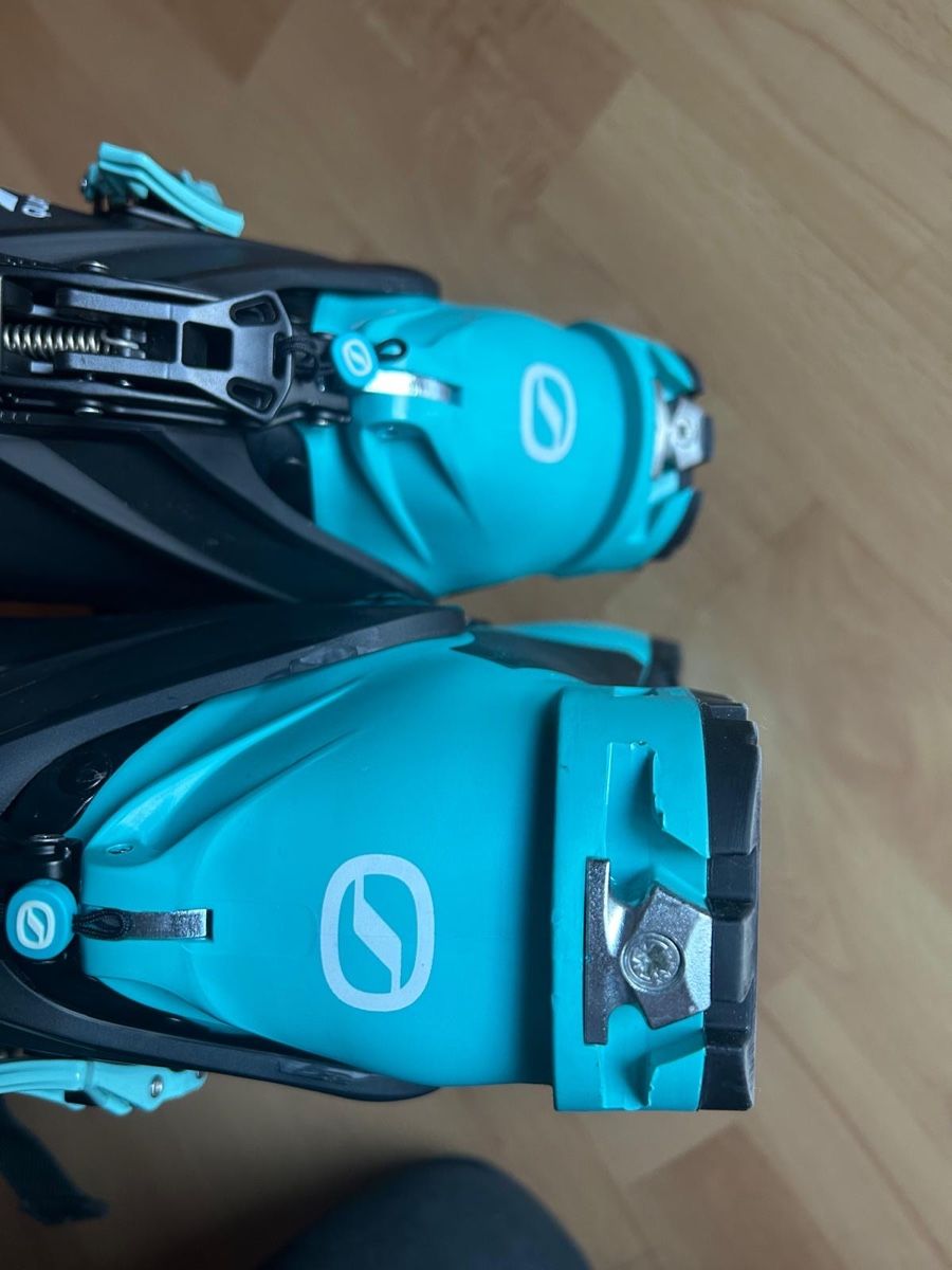 Scarpa Damenschuhe: Scarpa 4-Quattro XT Damen Skischuh – Neu (gemäss Beschreibung) aus Lenzerheide/Lai von andri910 6