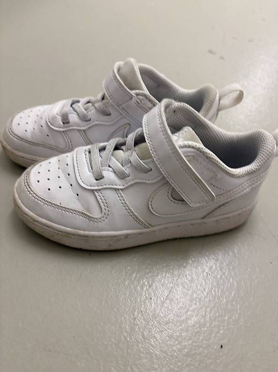 Chaussures hommes: Nike Sneakers – D'occasion à Siebnen par copa11 1
