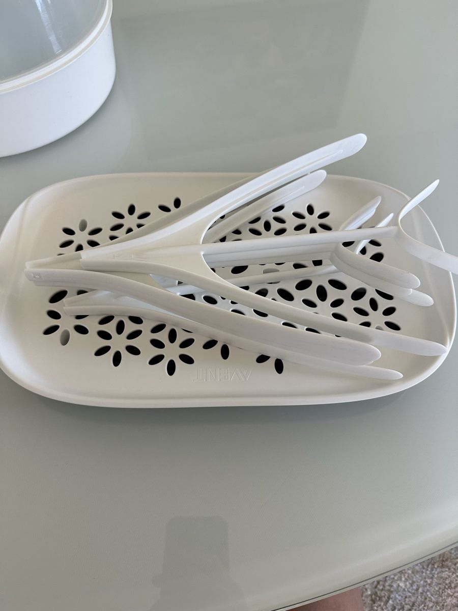 Avent Pasti del neonato: Avent drying rack + milk powder dispenser set + steriliser – Usato da Kloten venduto da gab_jl5l 1
