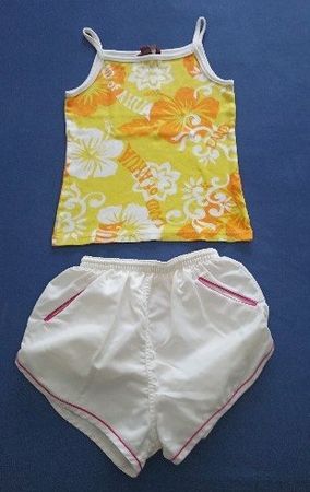 Sommerliches Top & weisse Shorts im Set Gr. 164
