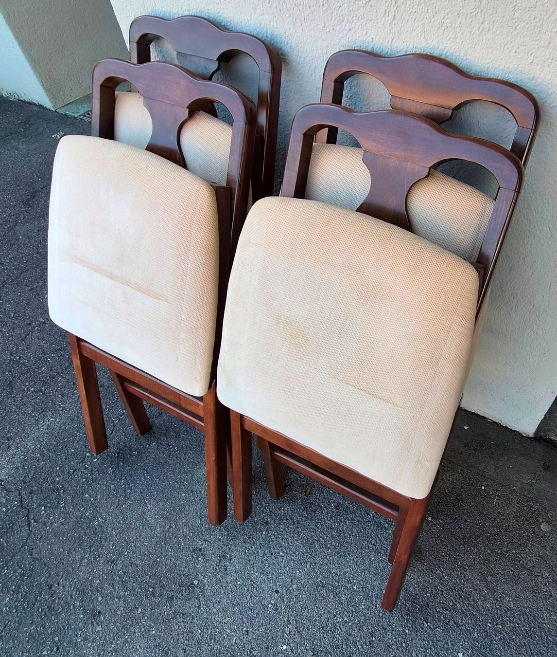 Tischset: Spielset Tisch mit 4 Stühlen – Gebraucht aus Zürich von Primanoctis 6