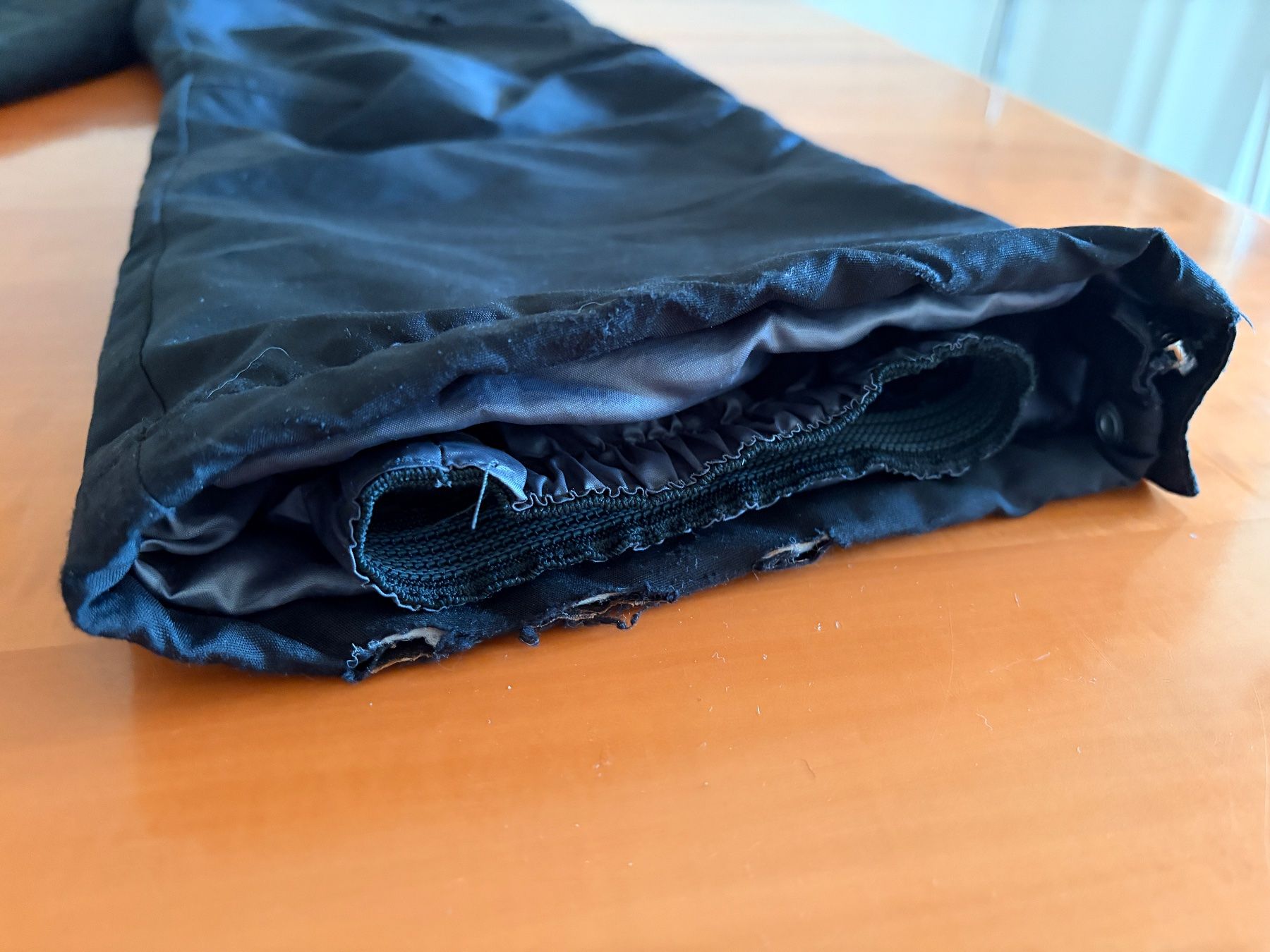 Pantaloni: Skihose Gr 140 schwarz – Usato da Cham venduto da CarmenBu 6