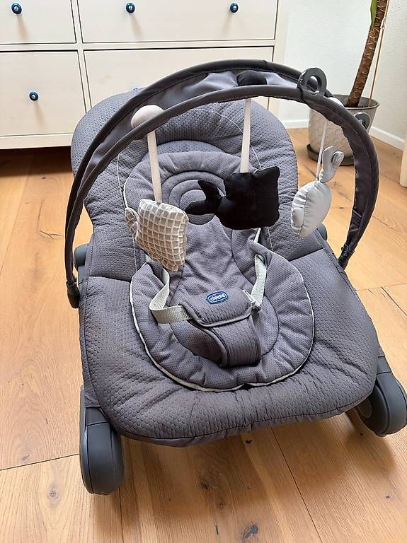 Chicco Bascules & balançoires: Chicco Babywippe Hoopla – D'occasion à Laufen par scylla09 1