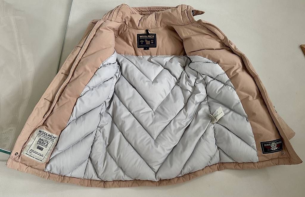 Woolrich Jacken: Woolrich Jacke Grösse S, Artic Parka – Gebraucht aus Port von Sunnyluxe 3