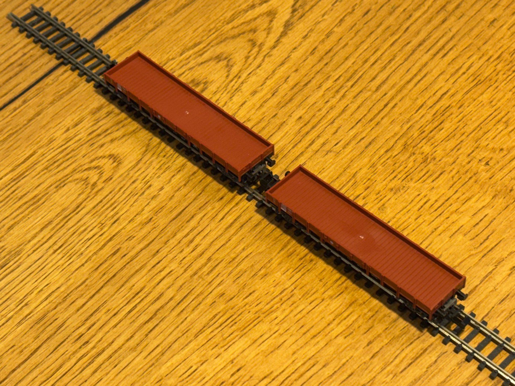 Modellini di ferrovie: e1663: 2 Stk. Flachwagen (Spur N) – Usato da Birsfelden venduto da Birs_25 3