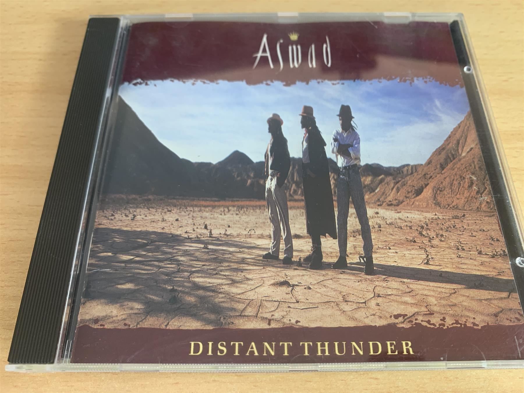 CDs: Aswad – Distant Thunder – D'occasion à Rikon im Tösstal par Alpenmutz