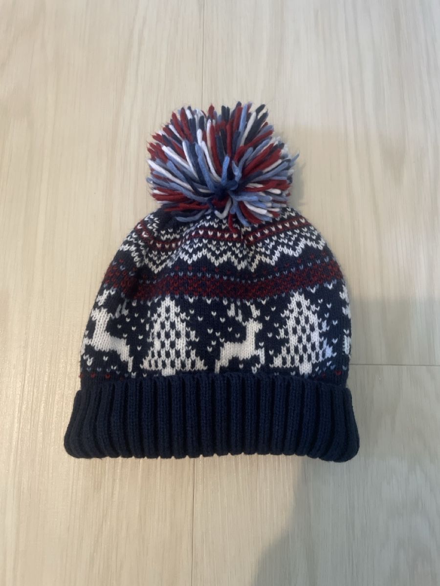Altro abbigliamento per bambino: Winter Beanie Hat with Reindeer Pattern and Pom Pom – Usato da Effretikon venduto da lio_gjr8 2