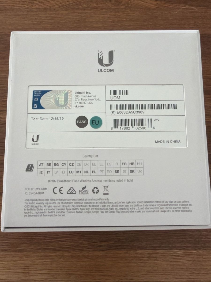 Modem & Router: Ubiquity Unify Dream Machine – Usato da Zürich venduto da hmorgen 1