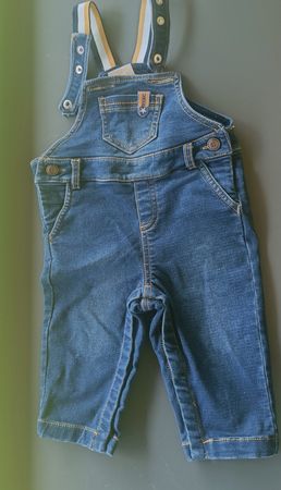 Latzhose Grösse 68