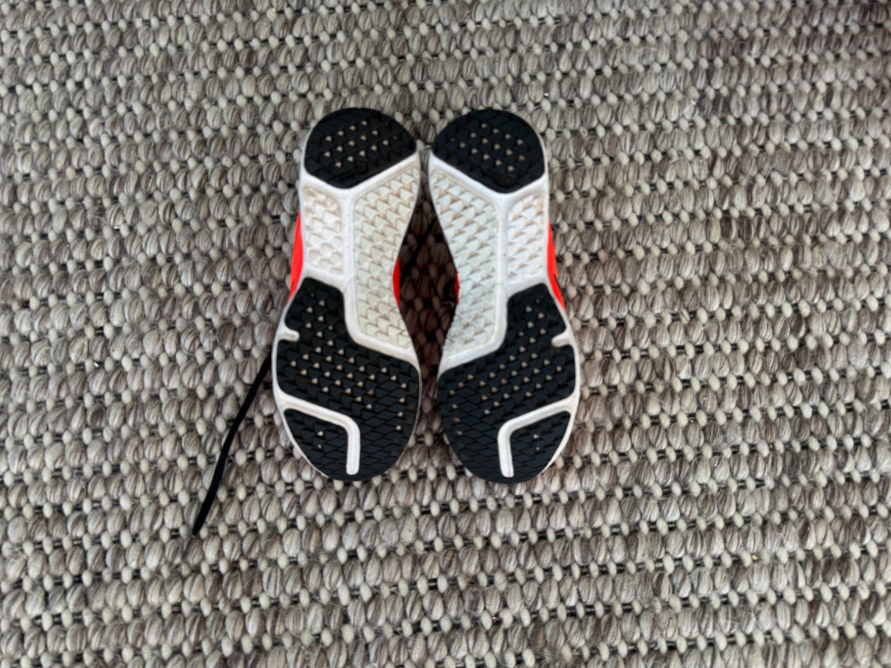 Scarpe da uomo: Laufschuhe Grösse 39 – Nuovo (secondo la descrizione) da Magden venduto da Tom127 3