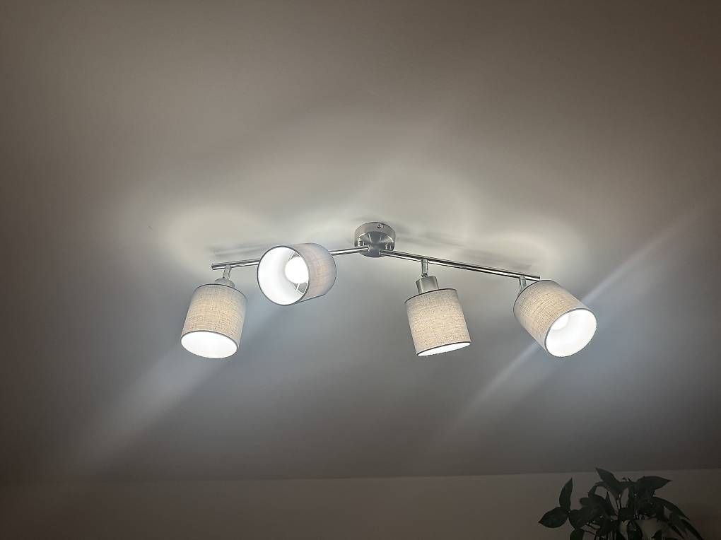 Lampade: Lampe Schlafzimmer – Usato da Däniken SO venduto da debii_1999