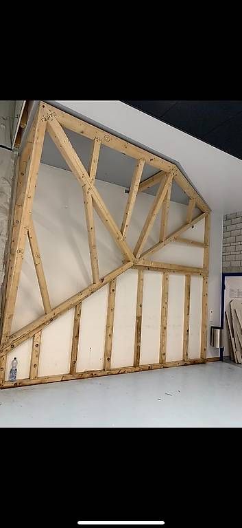 Pareti & prese d'arrampicata: Holzkonstruktion Kletterwand – Usato da Homberg b. Thun venduto da t...mee
