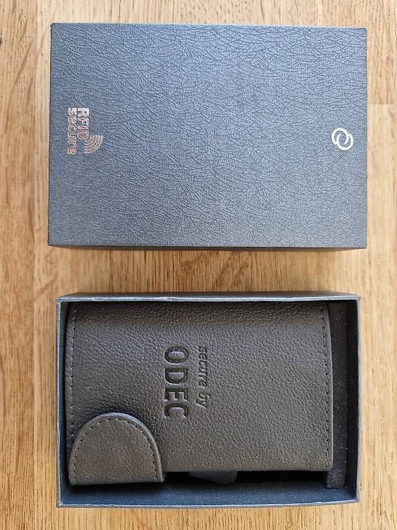 Brieftaschen: Card Holder, C-Secure – Gebraucht aus Chur von marc3710 1