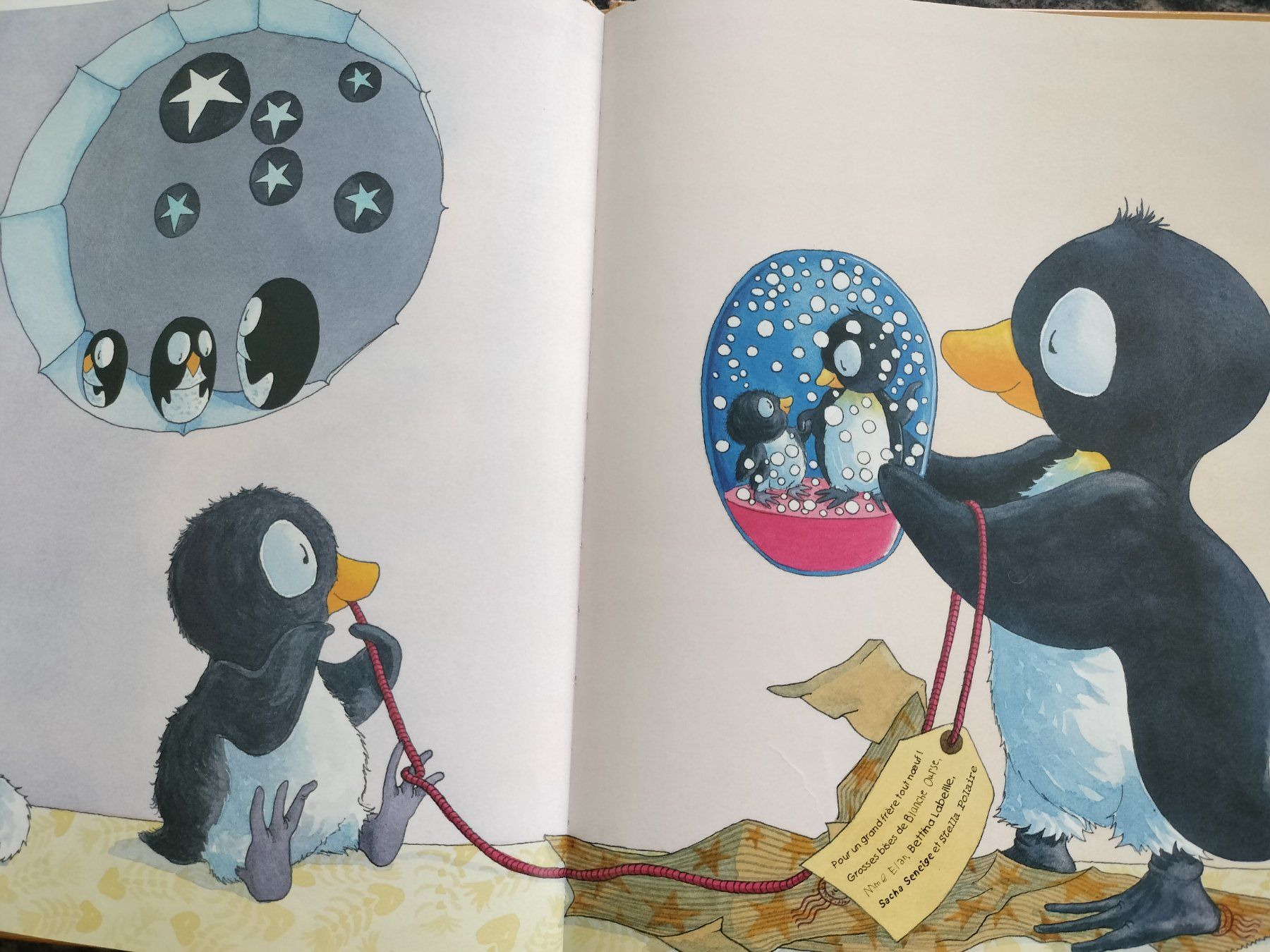 Libri: Un bébé au courrier Éditions Mondo – Usato da Cortaillod venduto da rozinna 9