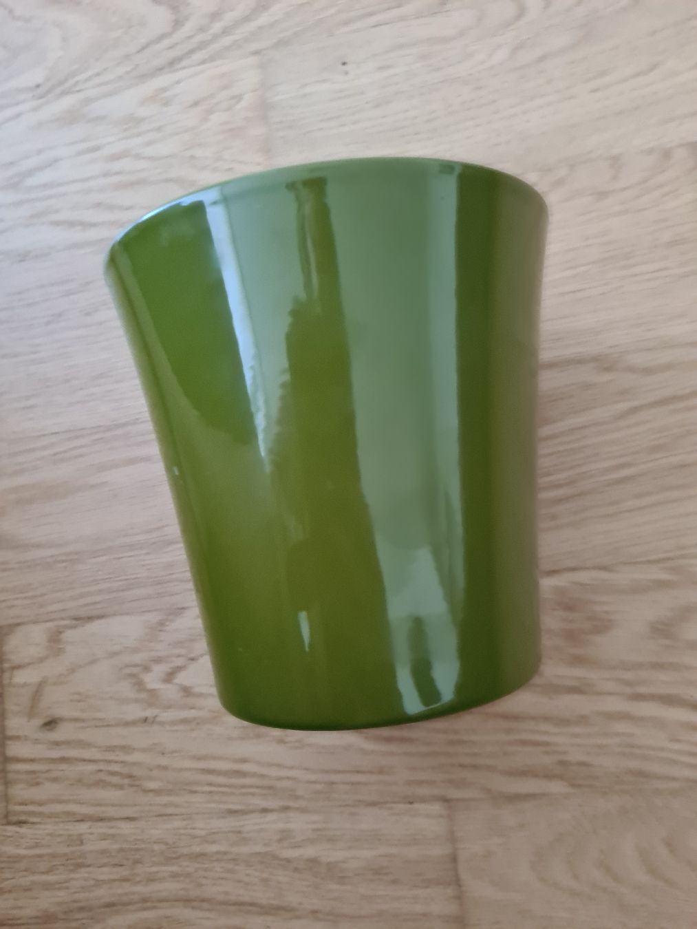 Blumentöpfe: Blumentopf / Übertopf, Olivgrün – Gebraucht aus Horw von Mirii91 3