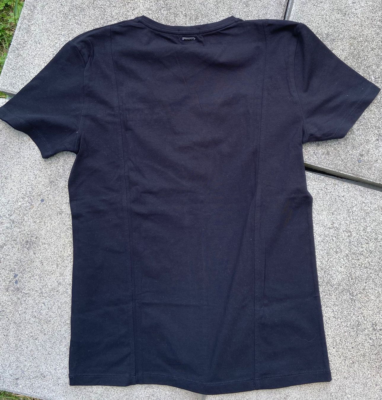 T-shirt: T-shirt noir, Antony Morano, M/L – Nuovo (secondo la descrizione) da Moutier venduto da chicboutique 1