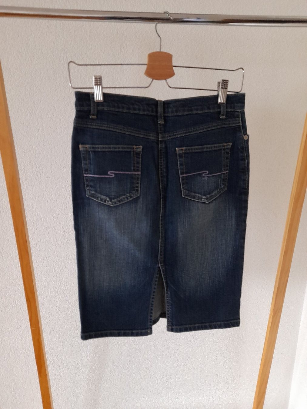 Röcke: Jupe en jeans sinequanone – Gebraucht aus Mont-sur-Lausanne von Pioutch 1