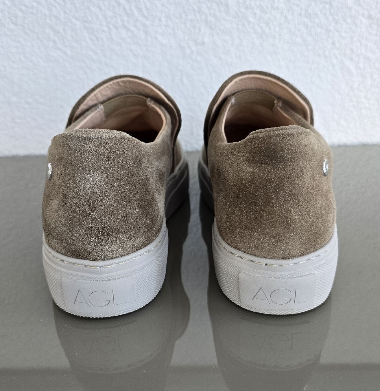 AGL Scarpe da donna: Loafer AGL 37 Wildleder hellbraun – Nuovo (secondo la descrizione) da Untereggen venduto da cla_kb2w 3