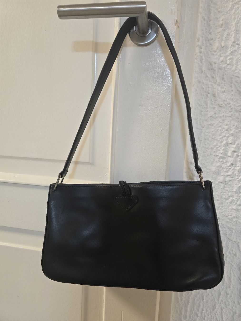 Longchamp Borse da donna: Sac à main Longchamp cuir noir  – Usato da Sierre venduto da Bestdeal21 1