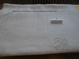 TISCHTUCH weiss aus Urgrossmutters Zeiten 147x160cm
