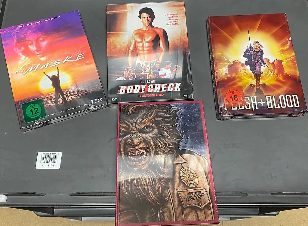 Tutti i DVDs: Mediabook – Usato da Zürich venduto da Dpenner