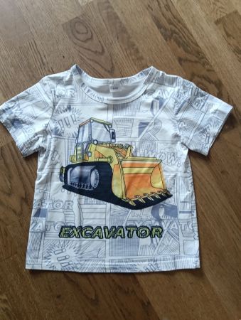 T-Shirt Gr.122...