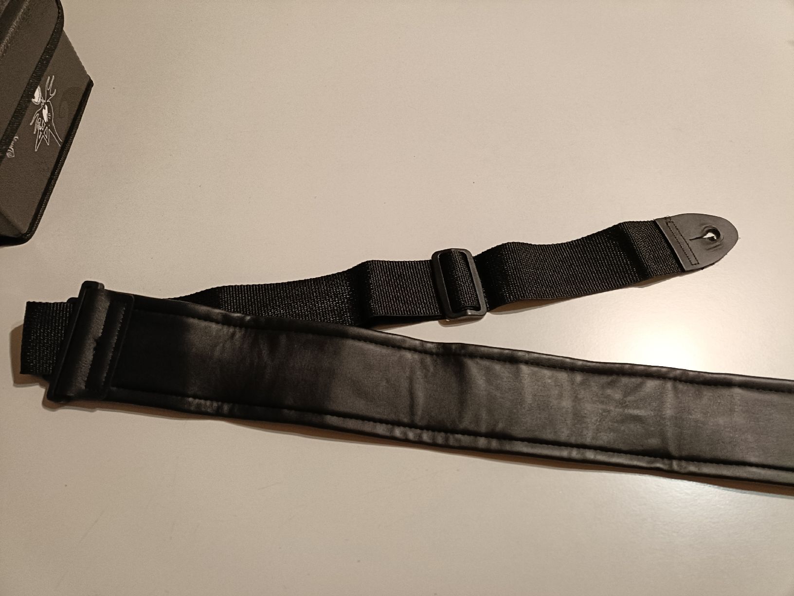 Altro in  Abbigliamento & Accessori: Tracolla per chitarra – Usato da Lostallo venduto da cha_lx5j 3