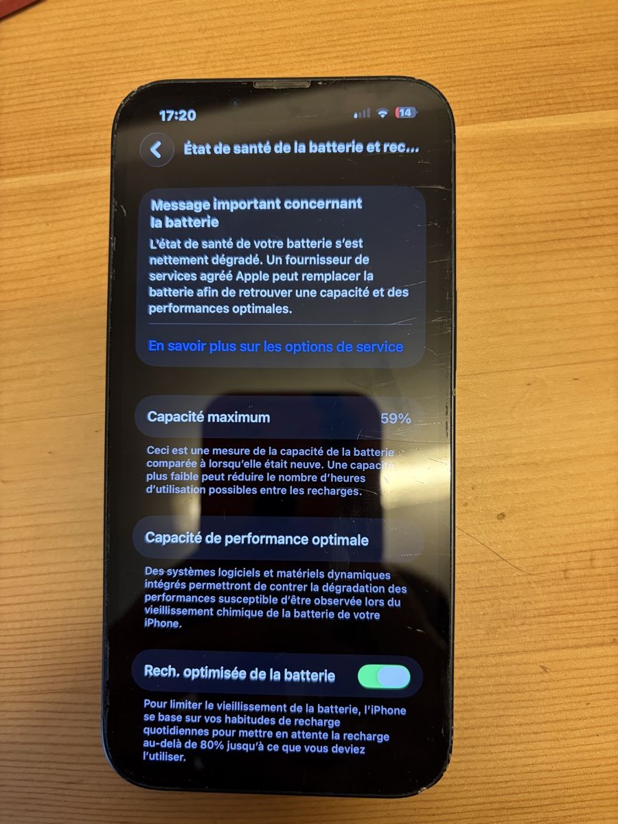 Apple Telefoni cellulari / Smartphones: Apple iPhone 13 128GB - bleu, état usagé -  – Difettoso da Sion venduto da Nelsonkatz 6