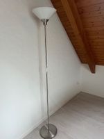Stehlampe