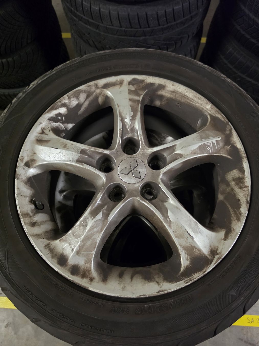 Pneumatici & Ruote complete: Mitsubishi 7x17 ET46 – Usato da Fislisbach venduto da artetuning