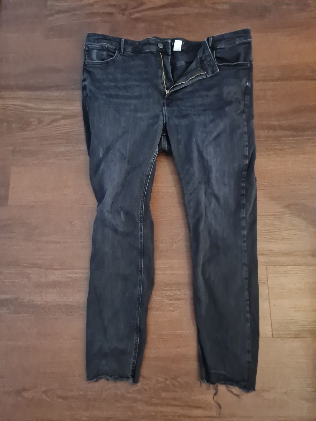 H&M Jeans: Skinny Jeans von H&M – Usato da Tagelswangen venduto da Heaven2501