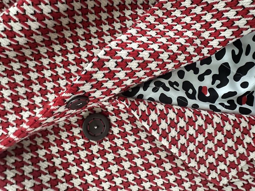 Giacche: Jacke mit Fell – Usato da Kilchberg ZH venduto da cochianco 2