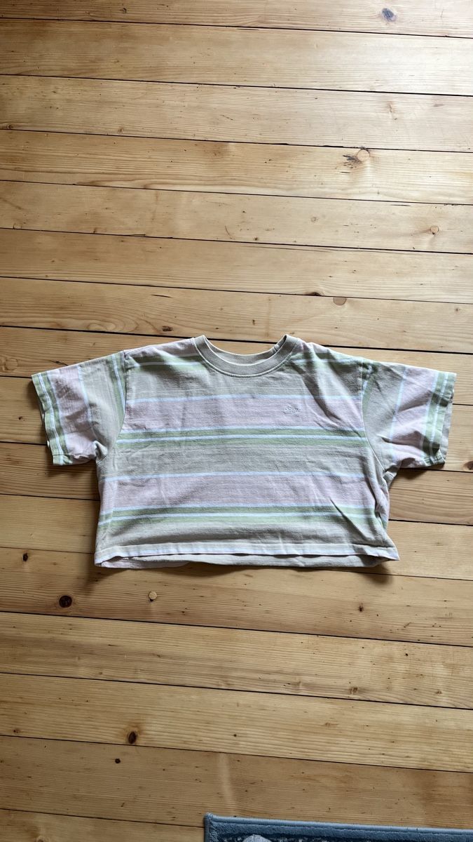 Obey T-shirt: Obey Shirt – Usato da Luzern venduto da Pineapple70