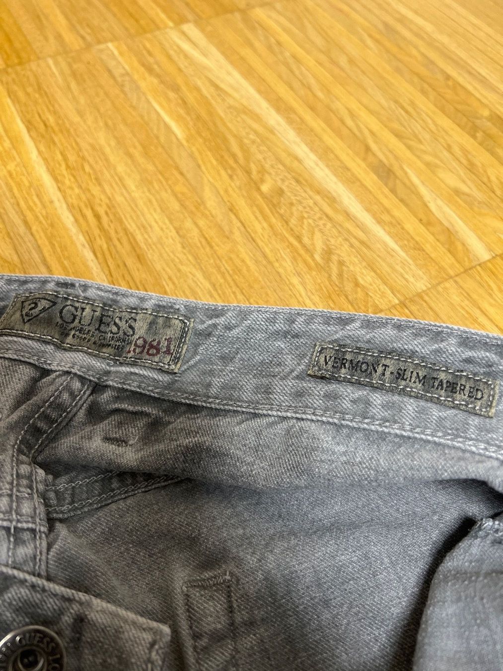 Guess Jeans: Guess Jeans 34 – Usato da Menzingen venduto da Dali2504 3