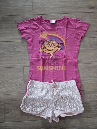 T-Sirt und Hose Gr. 176/XS
