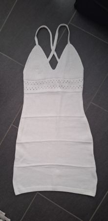 Robe tricotée blanche taille M, New!