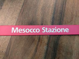 PTT Haltestellen Schild - Mesocco Statione - Metall