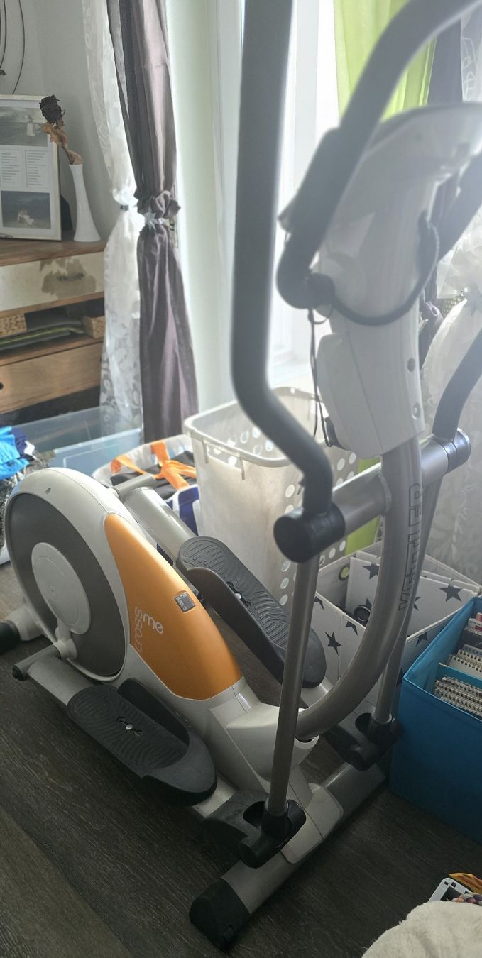 Kettler Vélos d'appartement: Crosstrainer Kettler CrossMe – D'occasion à Duebendorf par Dguguseli
