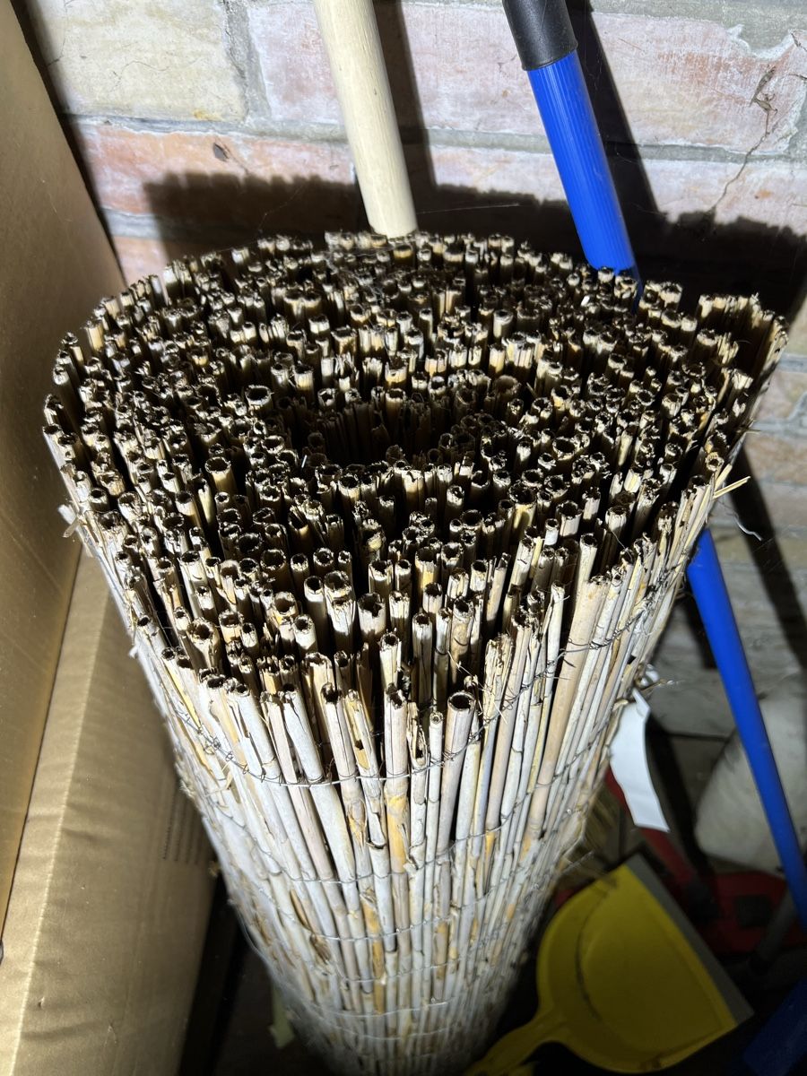 Paravents: Schilfmatte 1 Meter hoch – Gebraucht aus Huttwil von luk_9tdh