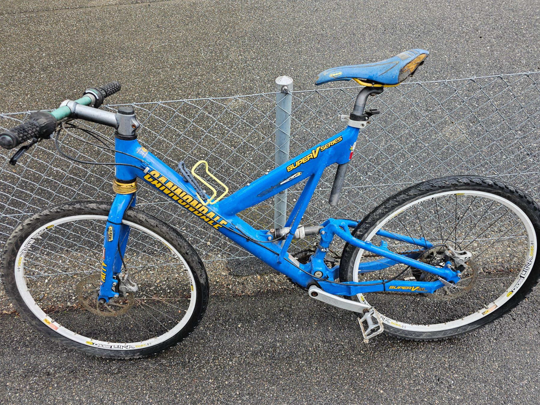 Cannondale Velos: MTB Fully Canondale – Defekt aus Burgdorf von