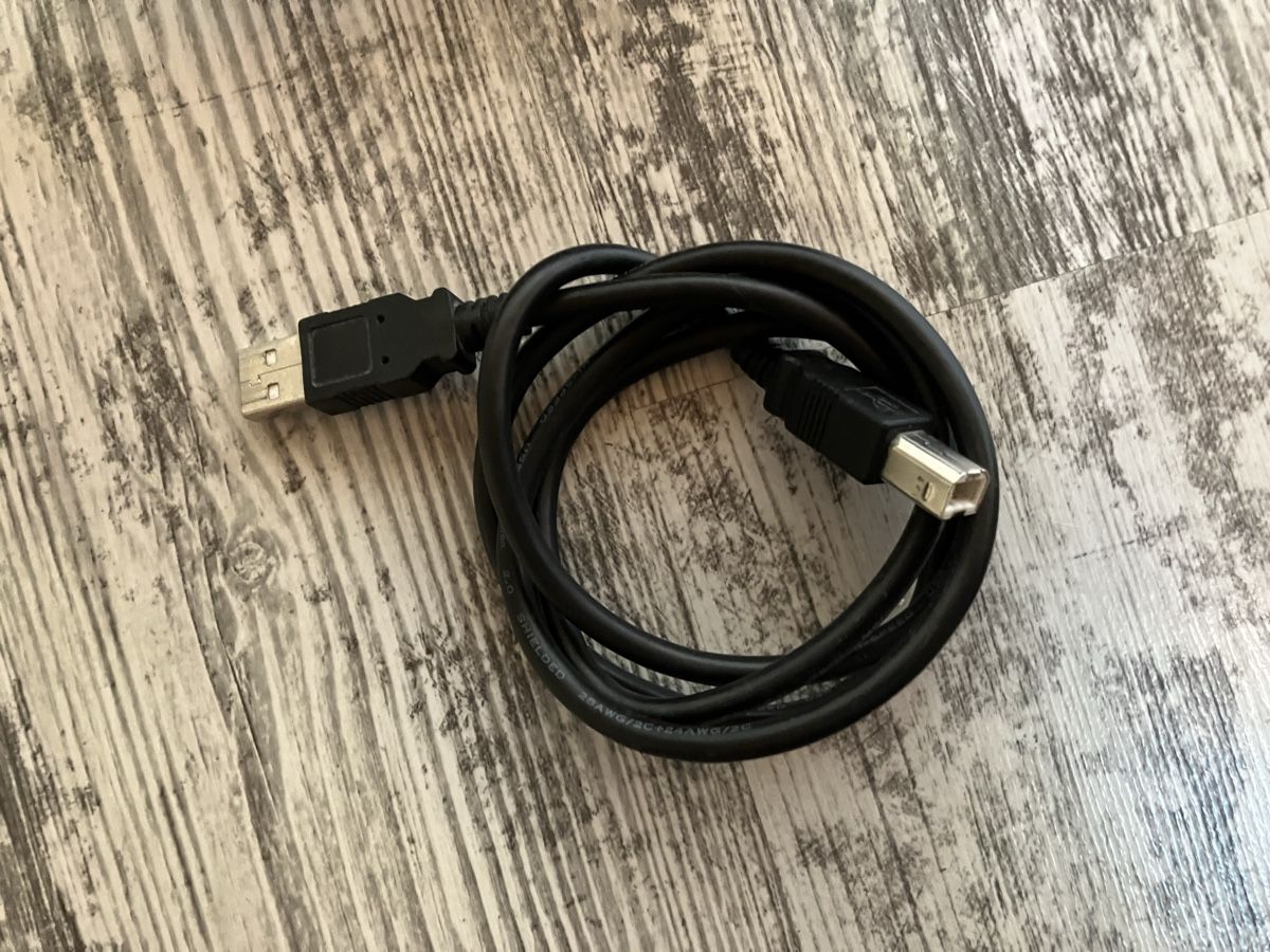 Behringer Studioequipment: Audio Interface - Behringer U-PHORIA UMC22 – Defekt aus Andwil SG von Kaltbrunner 6