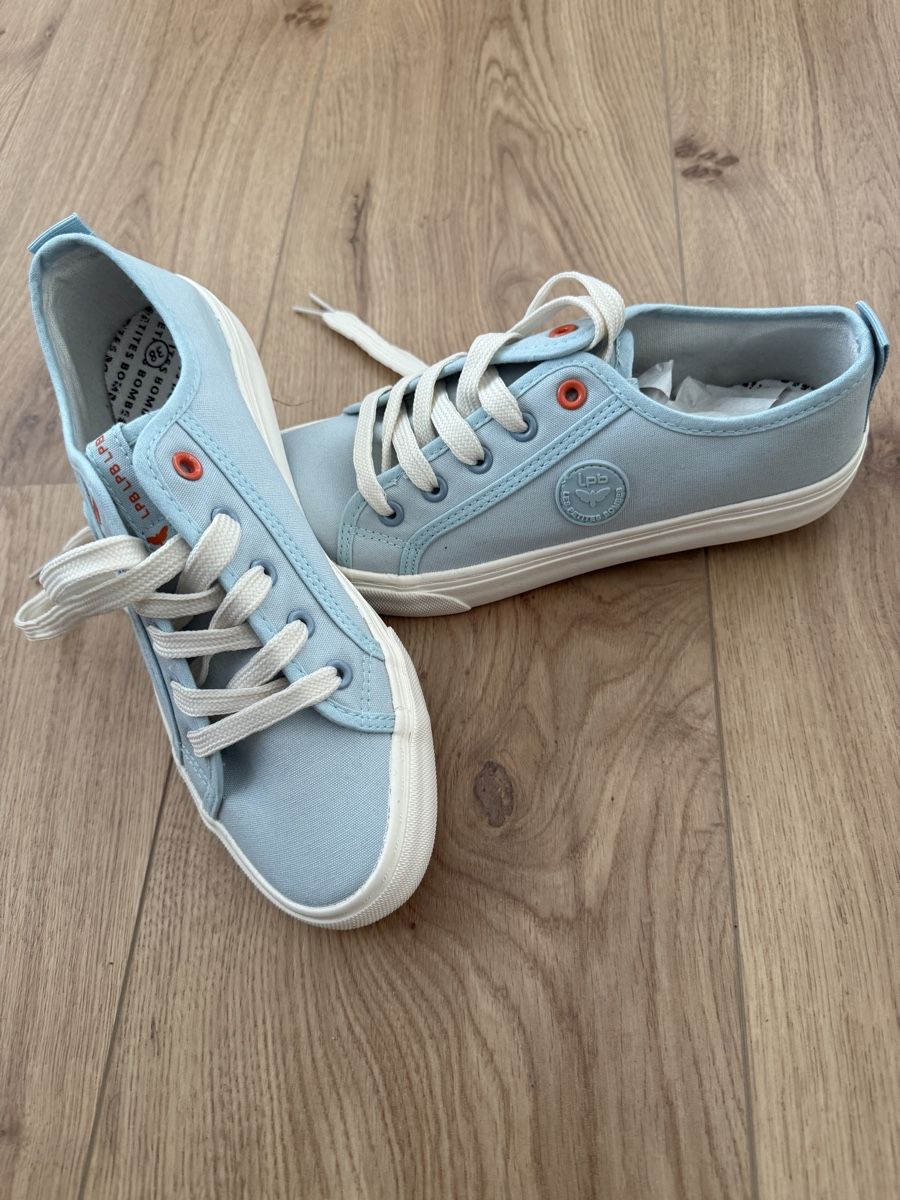 Chaussures femmes: Baskets Lpb – Neuf avec emballage d'origine à Courgenay par Sophe0825 1
