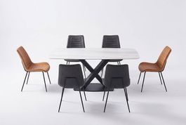 Luxus Esszimmer Tisch aus gesintertem Stein und Karbonstah