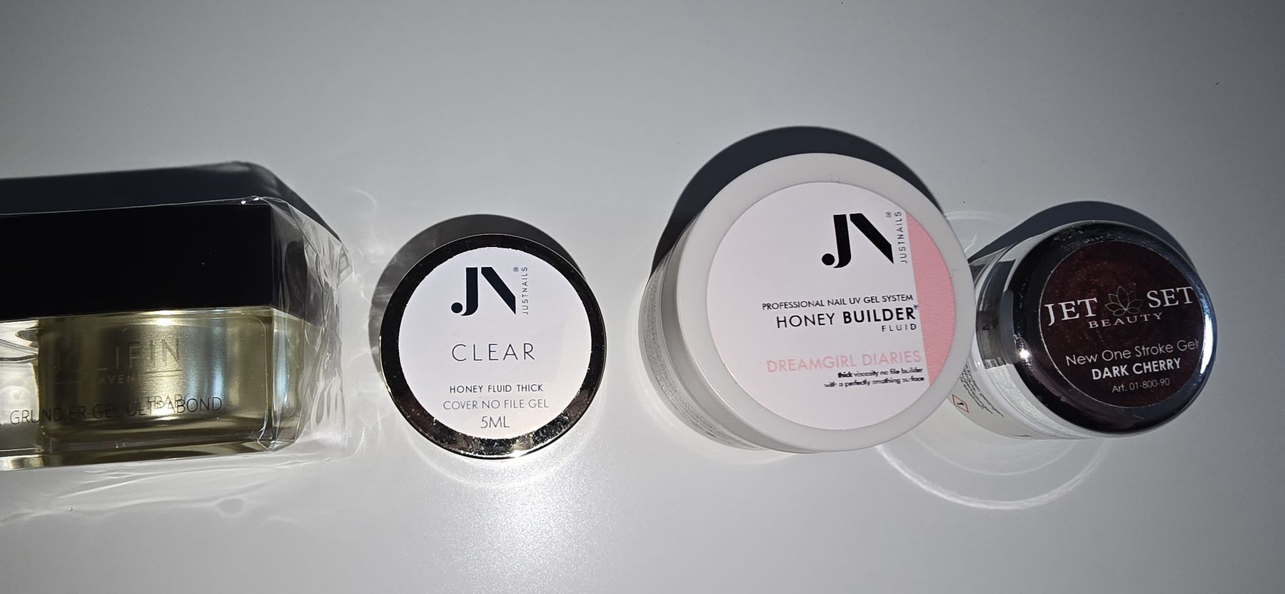 Ongles artificiels: Nail Set mit Gel – Neuf (Voir description) à Hüttikon par Sybille91 1