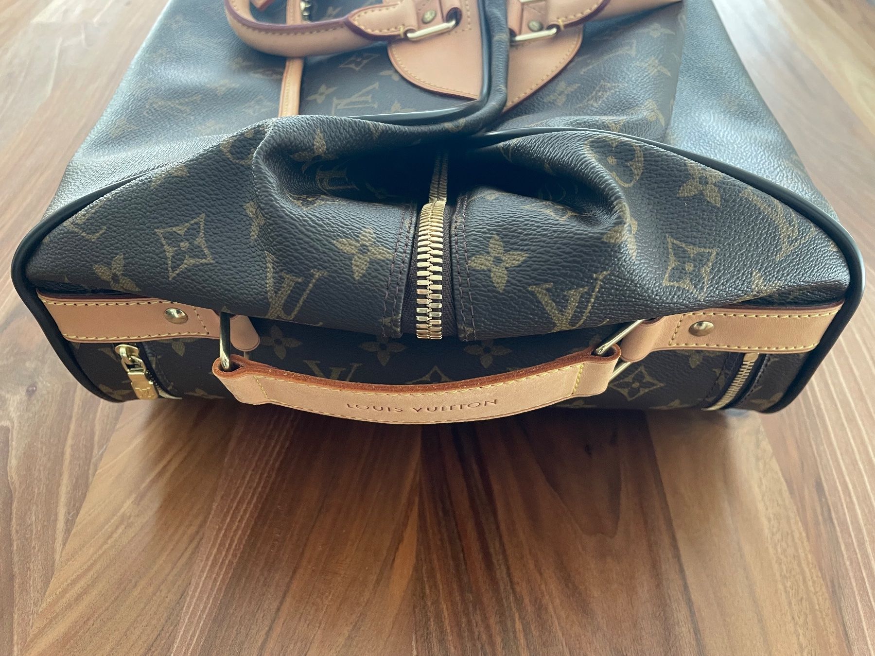 Louis Vuitton Valigie: LOUIS VUITTON Monogram Canvas Eole Rollkoffer - NP 2‘300.00 – Usato da Chur venduto da Hortensia03 3